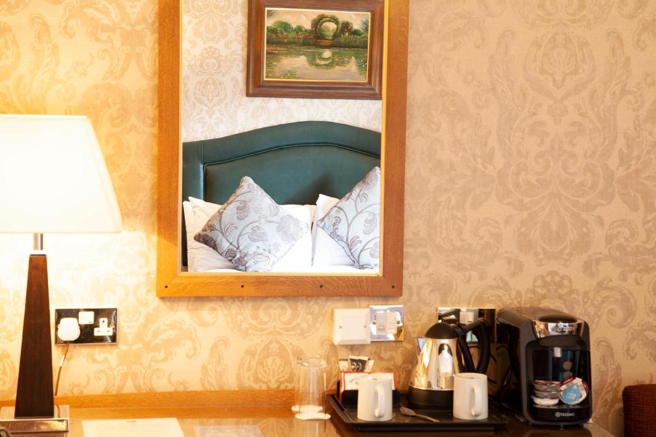 Clarion Hotel Charlecote Pheasant Wellesbourne Exterior photo