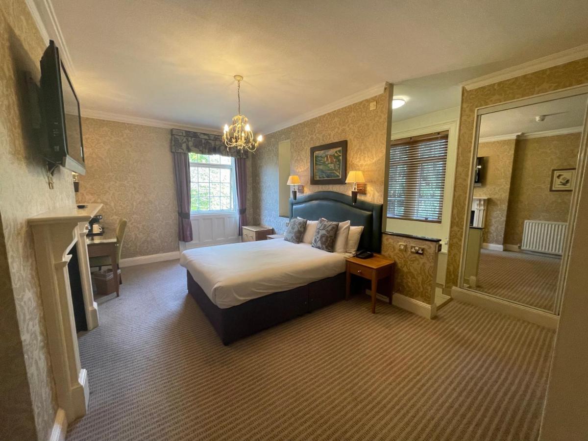 Clarion Hotel Charlecote Pheasant Wellesbourne Exterior photo