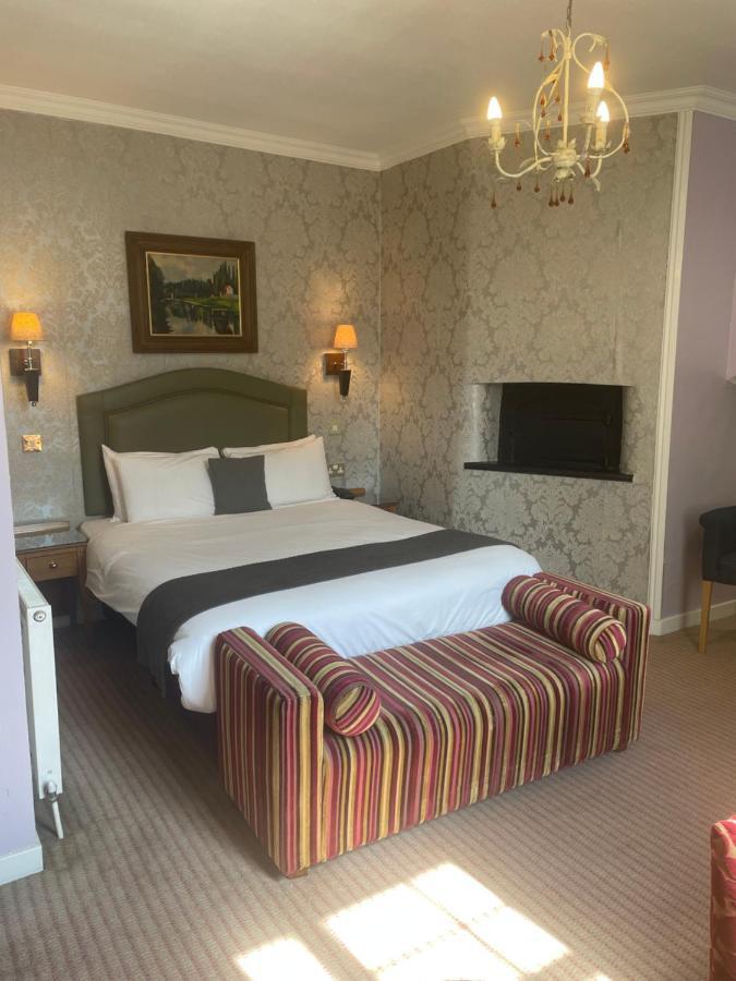 Clarion Hotel Charlecote Pheasant Wellesbourne Exterior photo