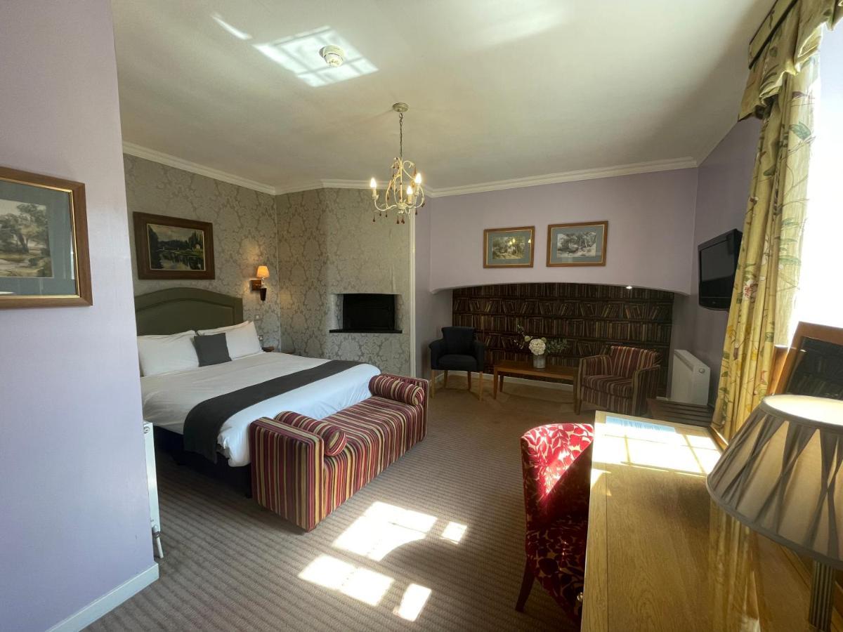 Clarion Hotel Charlecote Pheasant Wellesbourne Exterior photo