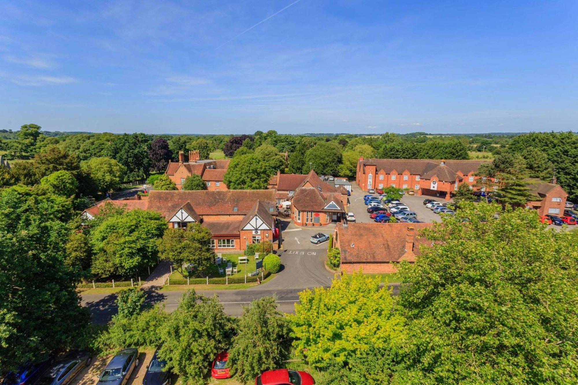 Clarion Hotel Charlecote Pheasant Wellesbourne Exterior photo