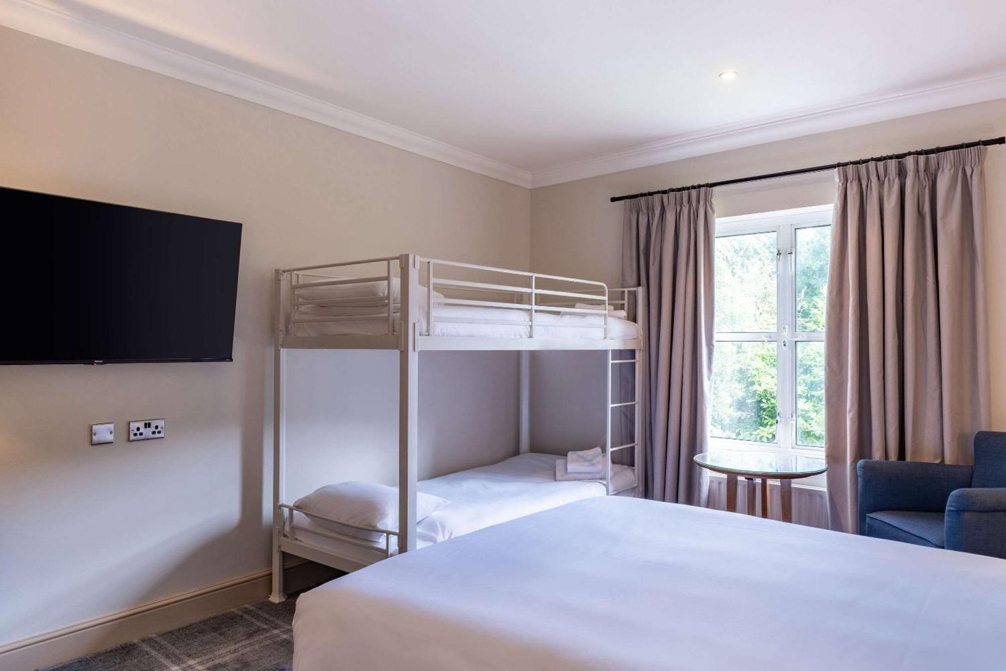 Clarion Hotel Charlecote Pheasant Wellesbourne Exterior photo