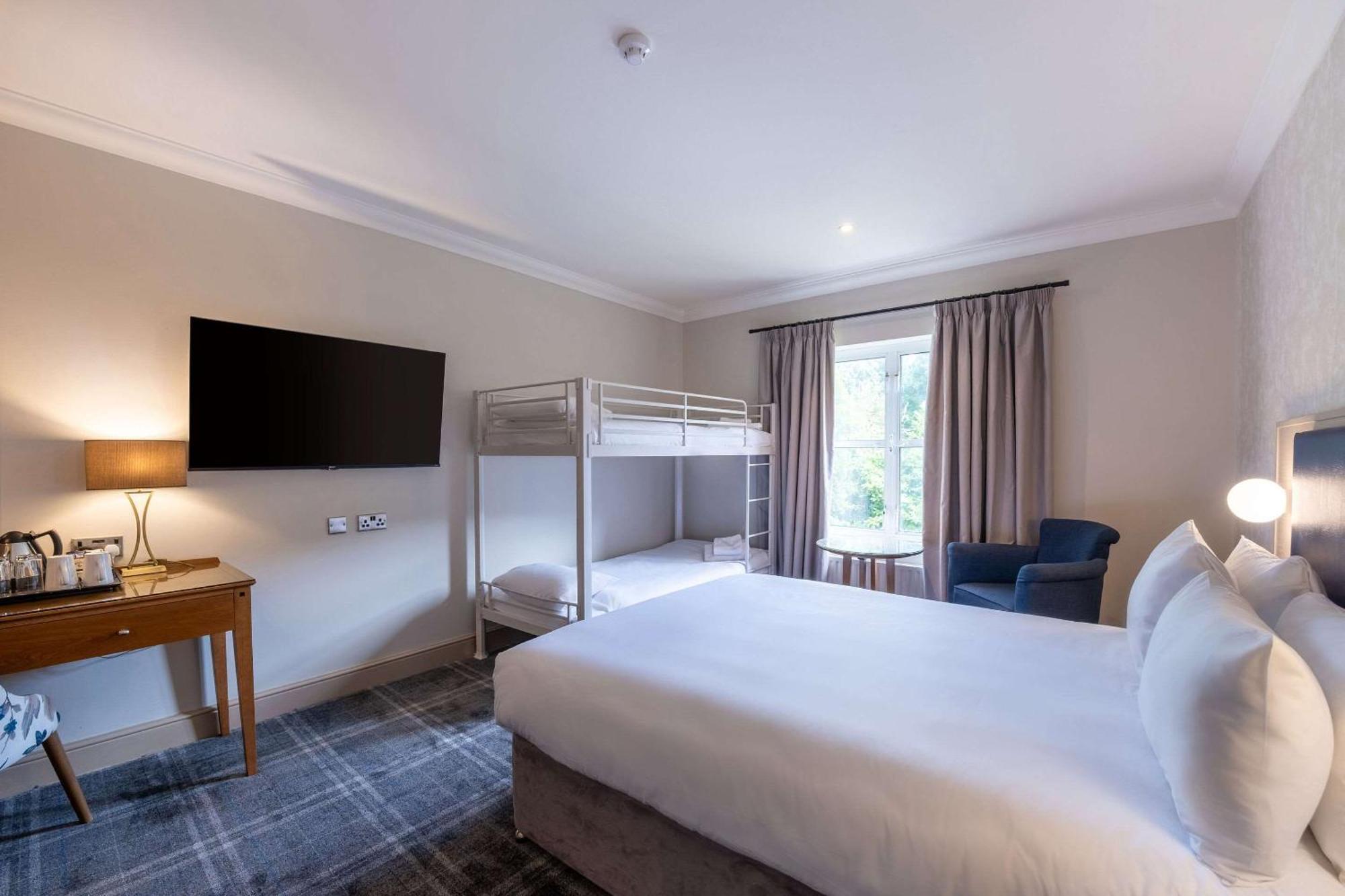Clarion Hotel Charlecote Pheasant Wellesbourne Exterior photo