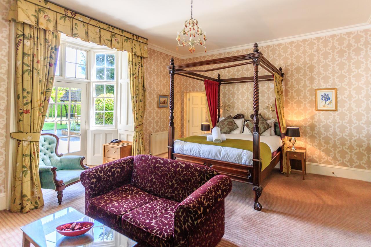 Clarion Hotel Charlecote Pheasant Wellesbourne Exterior photo