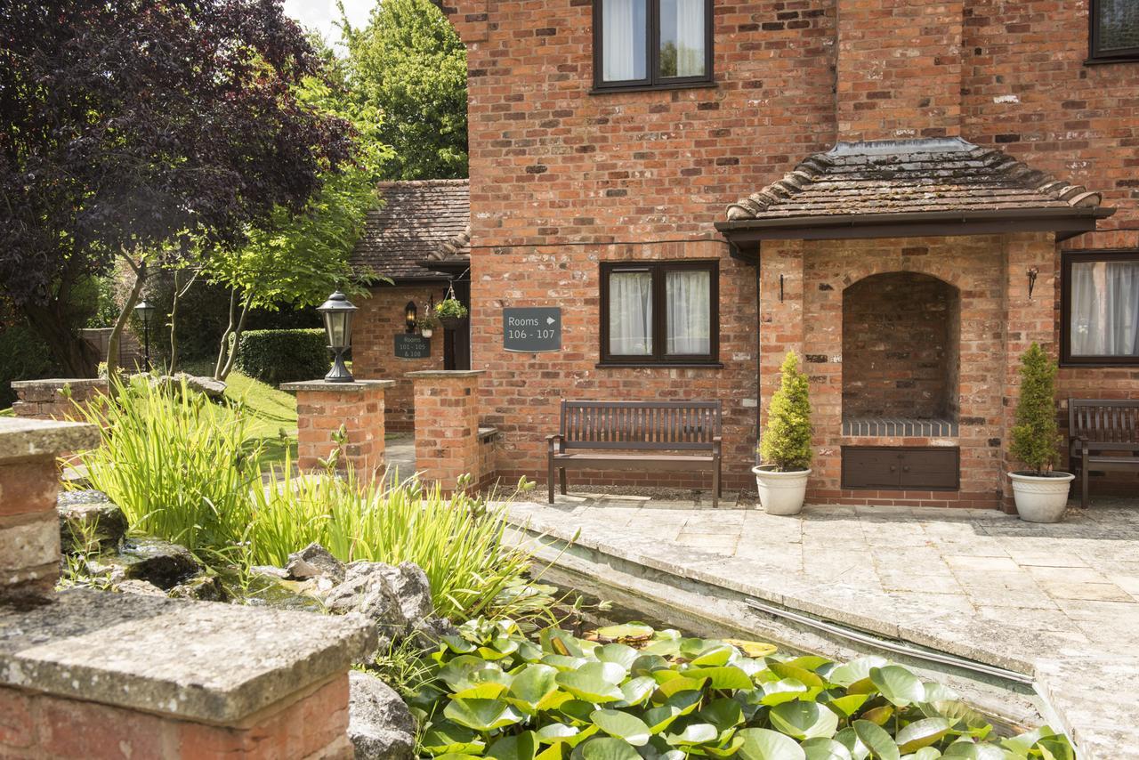 Clarion Hotel Charlecote Pheasant Wellesbourne Exterior photo